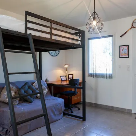 La Salamandre: Beachside For Couples & Families In Saint-marc-sur-mer *